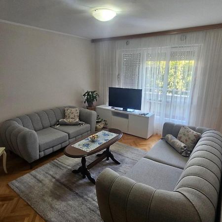 Apartman Zeljko Mostar Bagian luar foto